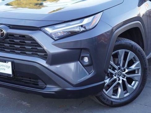 Certified 2022 Toyota RAV4 XLE Premium image 5