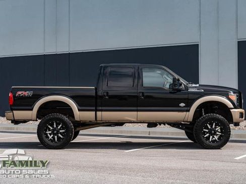 Used 2012 Ford F250 King Ranch w/ King Ranch w/Chrome Pkg AWD/4WD image 12