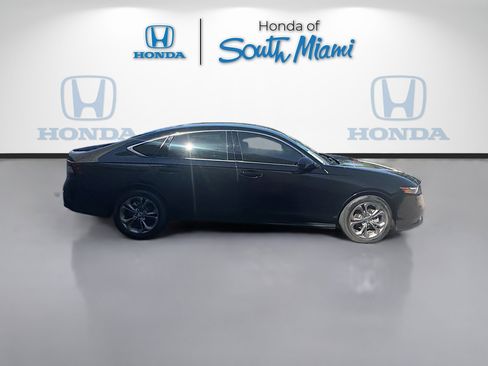 Certified 2024 Honda Accord EX image 8