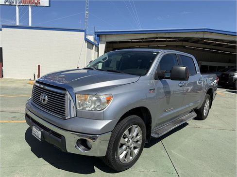Used 2010 Toyota Tundra Limited AWD/4WD image 2