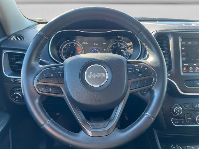 Used 2019 Jeep Cherokee Trailhawk AWD/4WD image 13