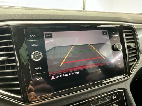 Used 2020 Volkswagen Atlas Cross Sport SEL image 5