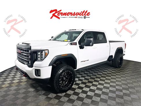 Used 2021 GMC Sierra 2500 AT4 w/ AT4 Premium Plus Package image 3
