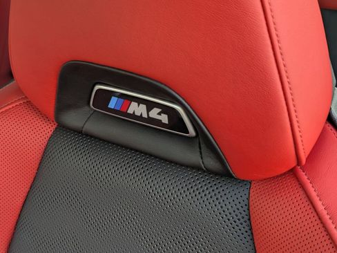 Used 2023 BMW M4 Coupe w/ M Driver's Package image 21