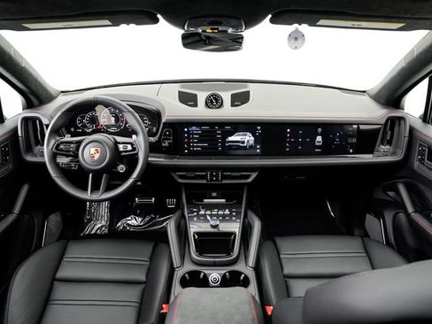 New 2026 Porsche Cayenne GTS AWD/4WD image 21