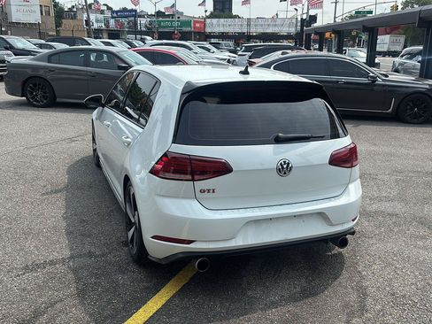 Used 2019 Volkswagen GTI SE w/ SE Experience Package FWD image 9
