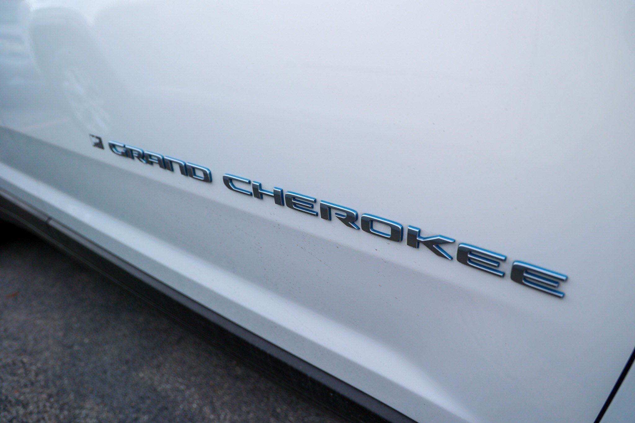 Used 2024 Jeep Grand Cherokee Limited 4xe AWD/4WD image 13
