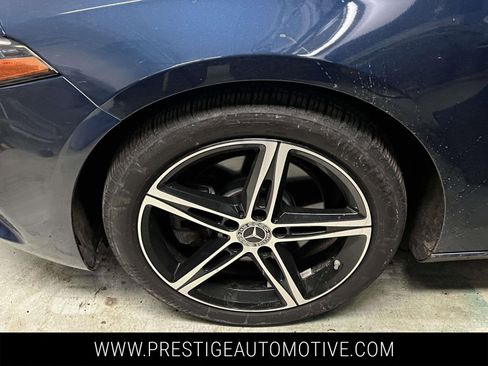 Used 2022 Mercedes-Benz A 220 4MATIC image 7