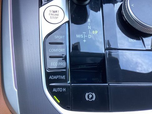 Used 2022 BMW X5 sDrive40i w/ M Sport Package image 64