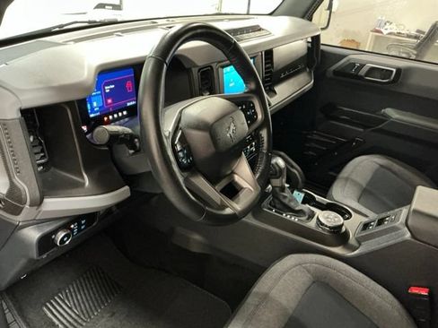 Used 2023 Ford Bronco Big Bend w/ Sasquatch Package AWD/4WD image 16