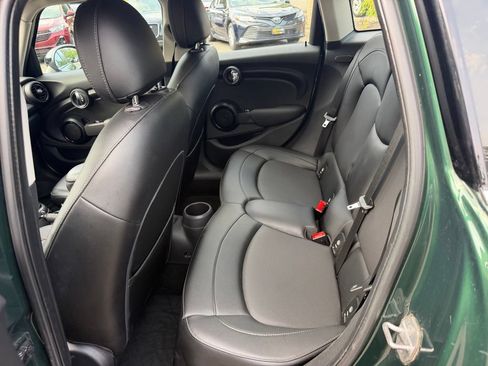 Used 2015 MINI Cooper 4-Door Hardtop FWD image 10