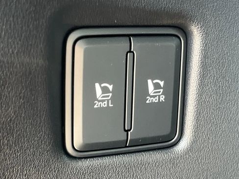 New 2027 Kia Telluride S image 31