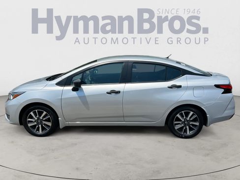 Certified 2024 Nissan Versa S w/ S Plus Package FWD image 14