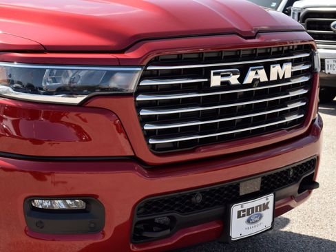 Used 2026 RAM 1500 Laramie AWD/4WD image 27