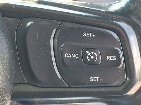 Used 2021 Jeep Wrangler Unlimited Sport AWD/4WD image 22
