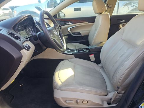 Used 2017 Buick Regal Sport Touring image 14