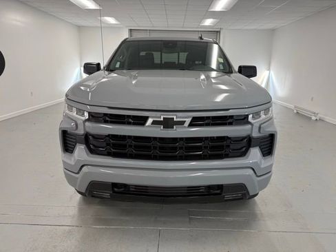 Used 2025 Chevrolet Silverado 1500 RST w/ Convenience Package II image 2