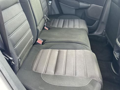 Used 2018 Honda CR-V EX image 16