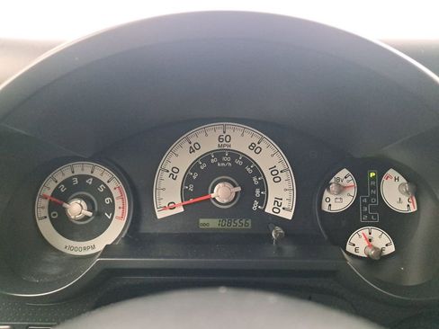 Used 2014 Toyota FJ Cruiser 2WD w/ Convenience Package image 22