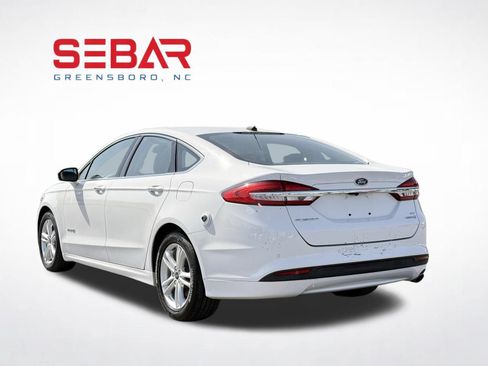 Used 2018 Ford Fusion SE w/ Equipment Group 602A FWD image 8