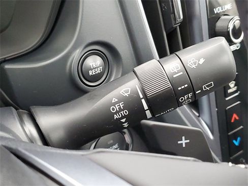 New 2025 Subaru Forester Limited image 28