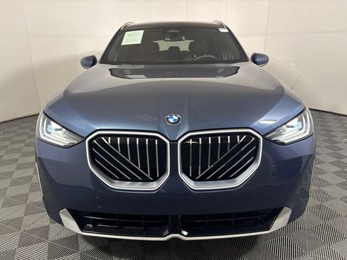 Certified 2025 BMW X3 xDrive30i w/ Convenience Package AWD/4WD image 3