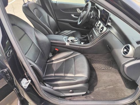 Used 2016 Mercedes-Benz C 300 Sedan image 12