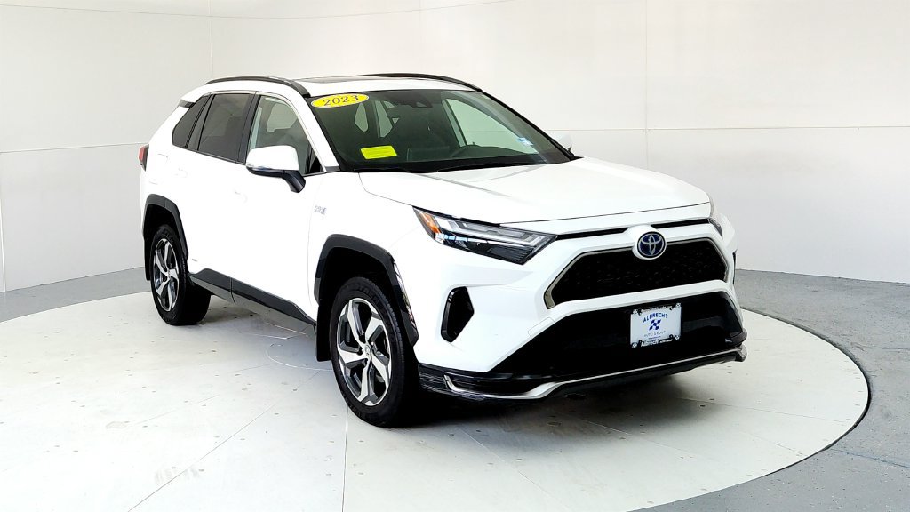 Certified 2023 Toyota RAV4 SE w/ Weather & Moonroof Package AWD/4WD image 4