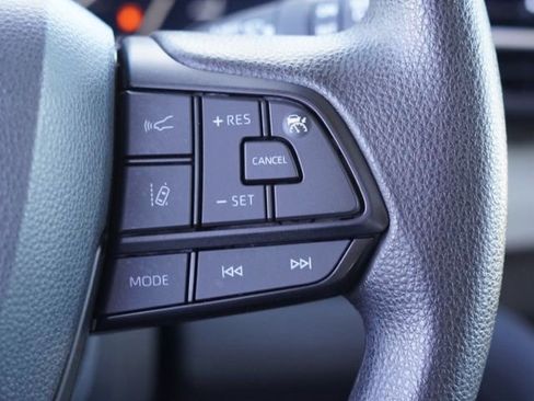 Certified 2024 Toyota Sienna LE image 21