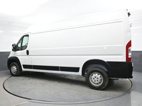 Used 2023 RAM ProMaster 2500 FWD image 4