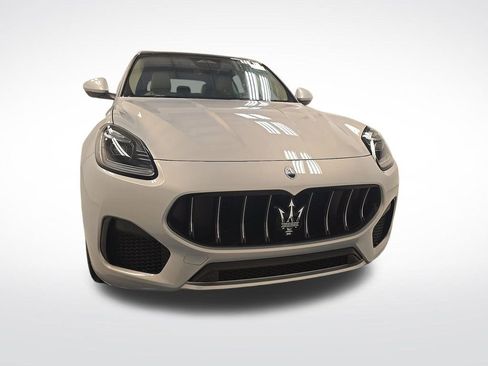 Used 2023 Maserati Grecale GT image 2