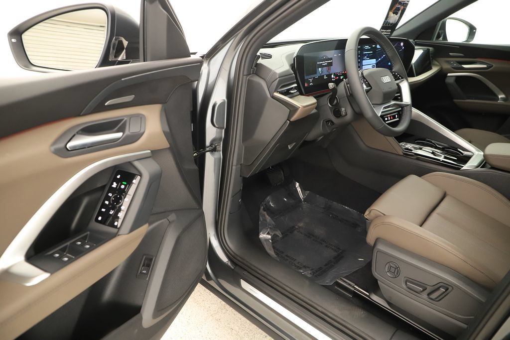 New 2026 Audi Q5 Premium Plus AWD/4WD image 14