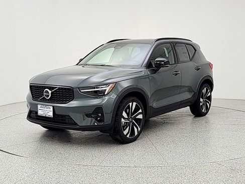 New 2026 Volvo XC40 B5 Plus w/ Protection Package Premier AWD/4WD image 1