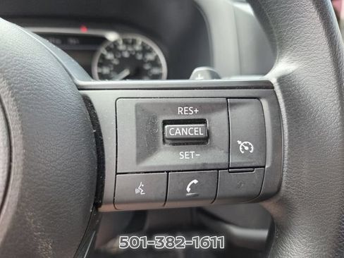 Used 2024 Nissan Pathfinder S AWD/4WD image 25