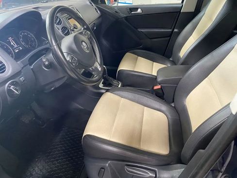 Used 2016 Volkswagen Tiguan S FWD image 16