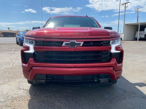 Used 2024 Chevrolet Silverado 1500 RST AWD/4WD image 19