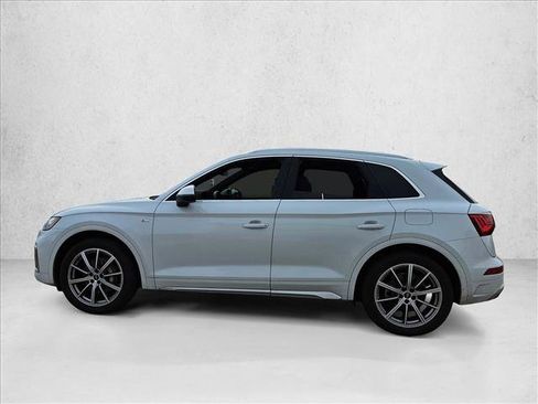 Used 2023 Audi Q5 e Premium Plus w/ Premium Plus Package image 8