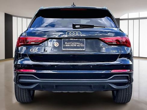 Used 2025 Audi Q3 2.0T Premium w/ Convenience Package image 6