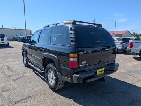 Used 2005 Chevrolet Tahoe Z71 w/ Preferred Equipment Group AWD/4WD image 6
