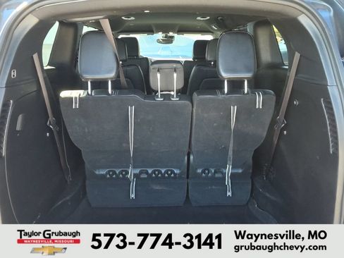 Used 2025 Chrysler Pacifica Select FWD image 15