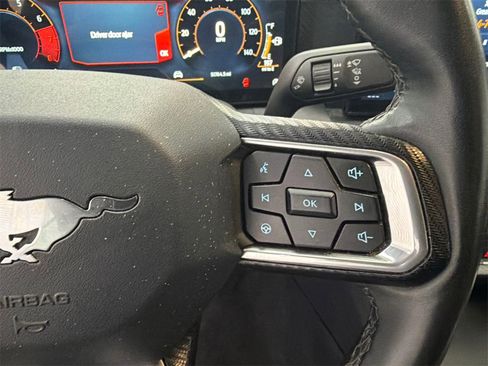 Used 2024 Ford Mustang Convertible image 21