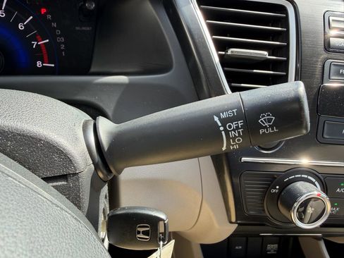 Used 2013 Honda Civic HF image 27