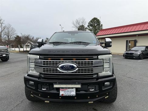Used 2017 Ford F350 Platinum w/ Platinum Ultimate Package image 2