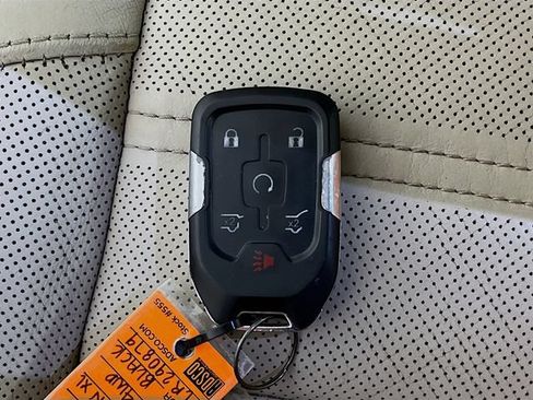 Used 2020 GMC Yukon XL Denali AWD/4WD image 33