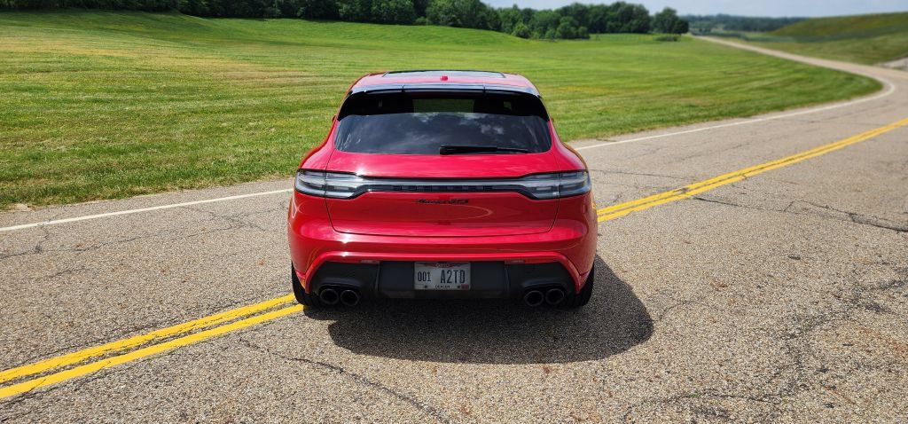 Used 2022 Porsche Macan GTS AWD/4WD image 9
