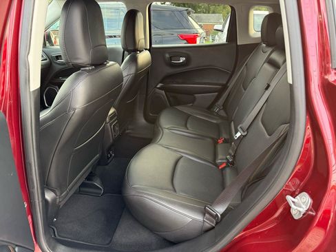 Used 2021 Jeep Compass Limited AWD/4WD image 35