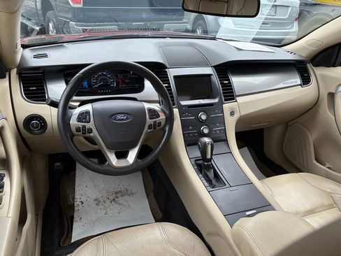 Used 2017 Ford Taurus SEL w/ Equipment Group 201A image 7