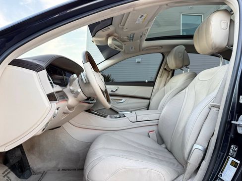Used 2017 Mercedes-Benz S 550 4MATIC Sedan image 22