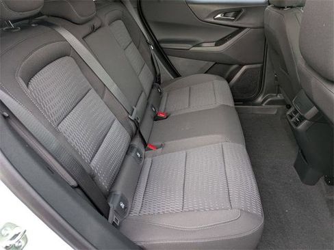 New 2026 Chevrolet Equinox LT w/ Safety and Technology Package image 28