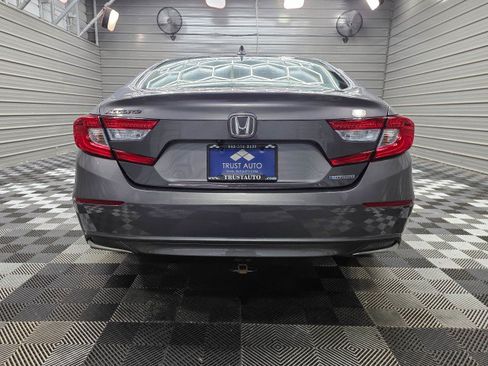 Used 2020 Honda Accord EX image 7